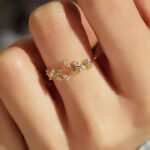 SHEIN X Lucía Bellido خاتم بتصميم مفتوح مزين بحجر الراين
